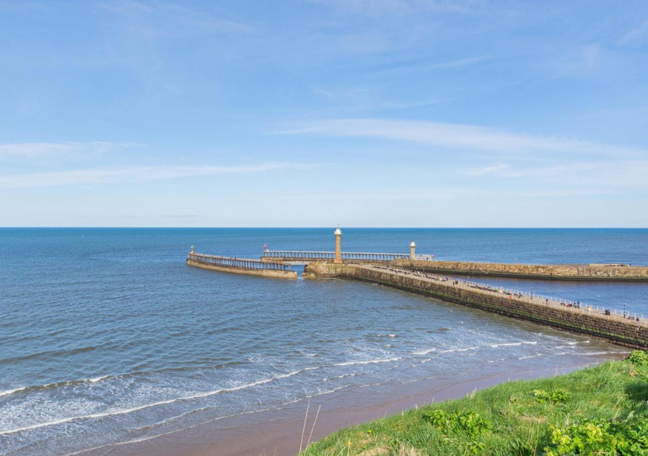 No 1 Pier Lane Villa Whitby Exterior photo